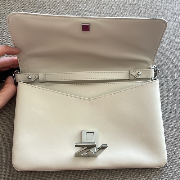 NWT ZV Initiale La Clutch Clutch in Off-White - Picture 5 of 15
